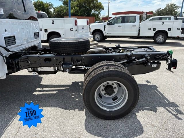 New 2026 Ford F350 4x4 Crew Cab DRW Super Duty image 23