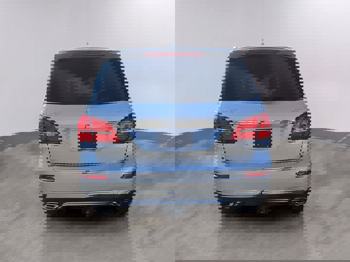 Used 2017 Mercedes-Benz GLS 450 4MATIC image 5