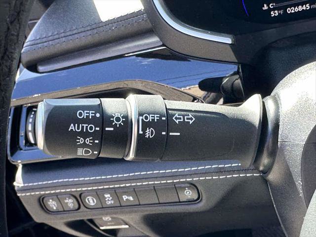 Used 2023 Acura MDX Advance Package image 33
