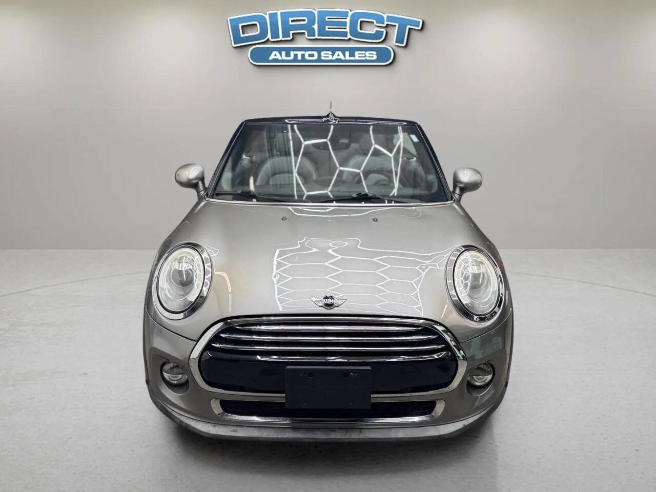 Used 2018 MINI Cooper Convertible image 10