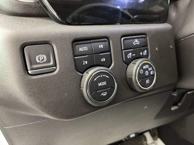 Used 2023 Chevrolet Silverado 1500 LT Trail Boss w/ Protection Package image 31