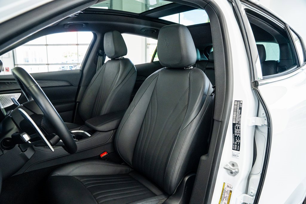 Used 2023 Maserati Grecale Modena image 39