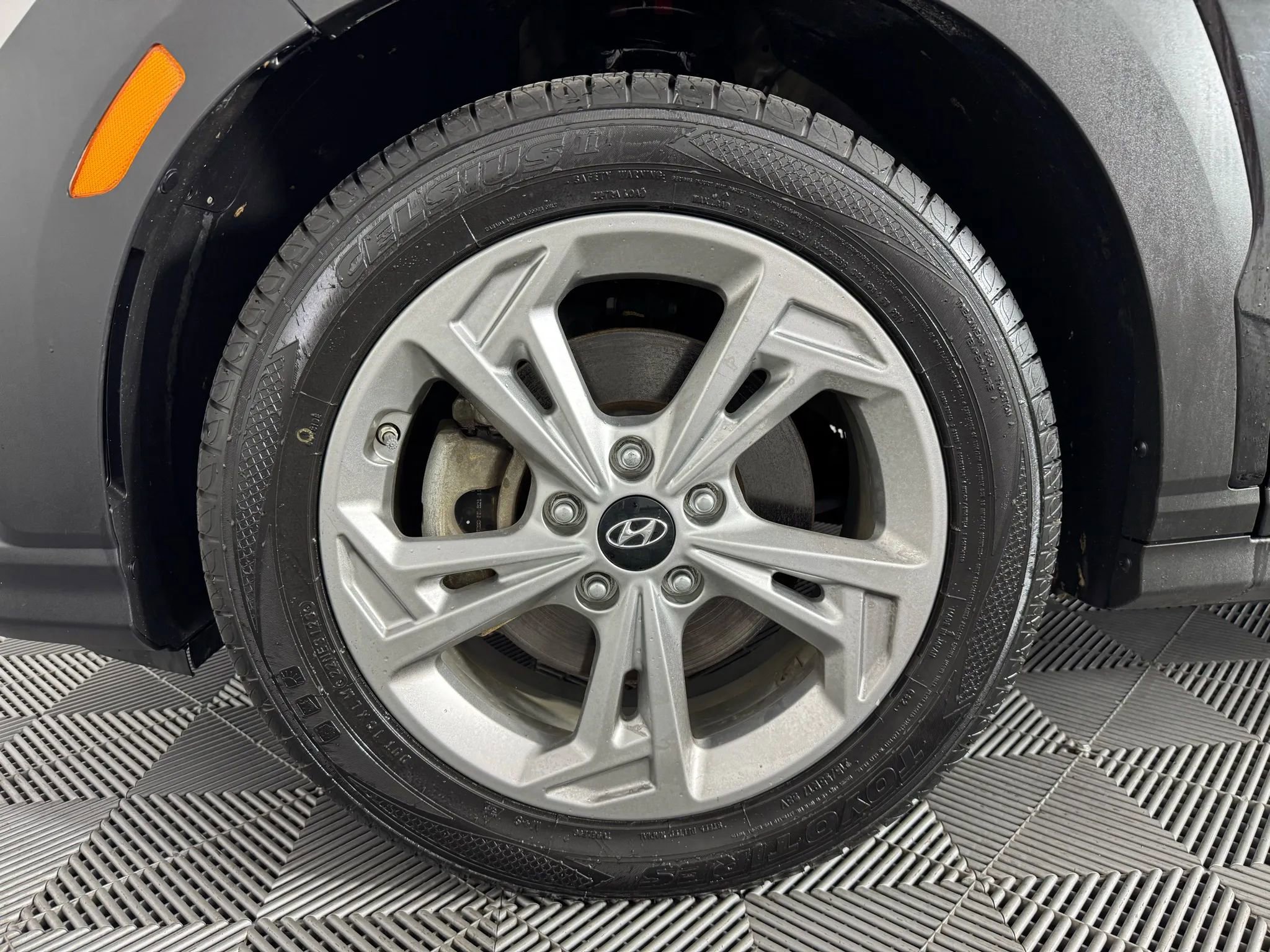 Used 2022 Hyundai Kona SEL AWD/4WD image 41