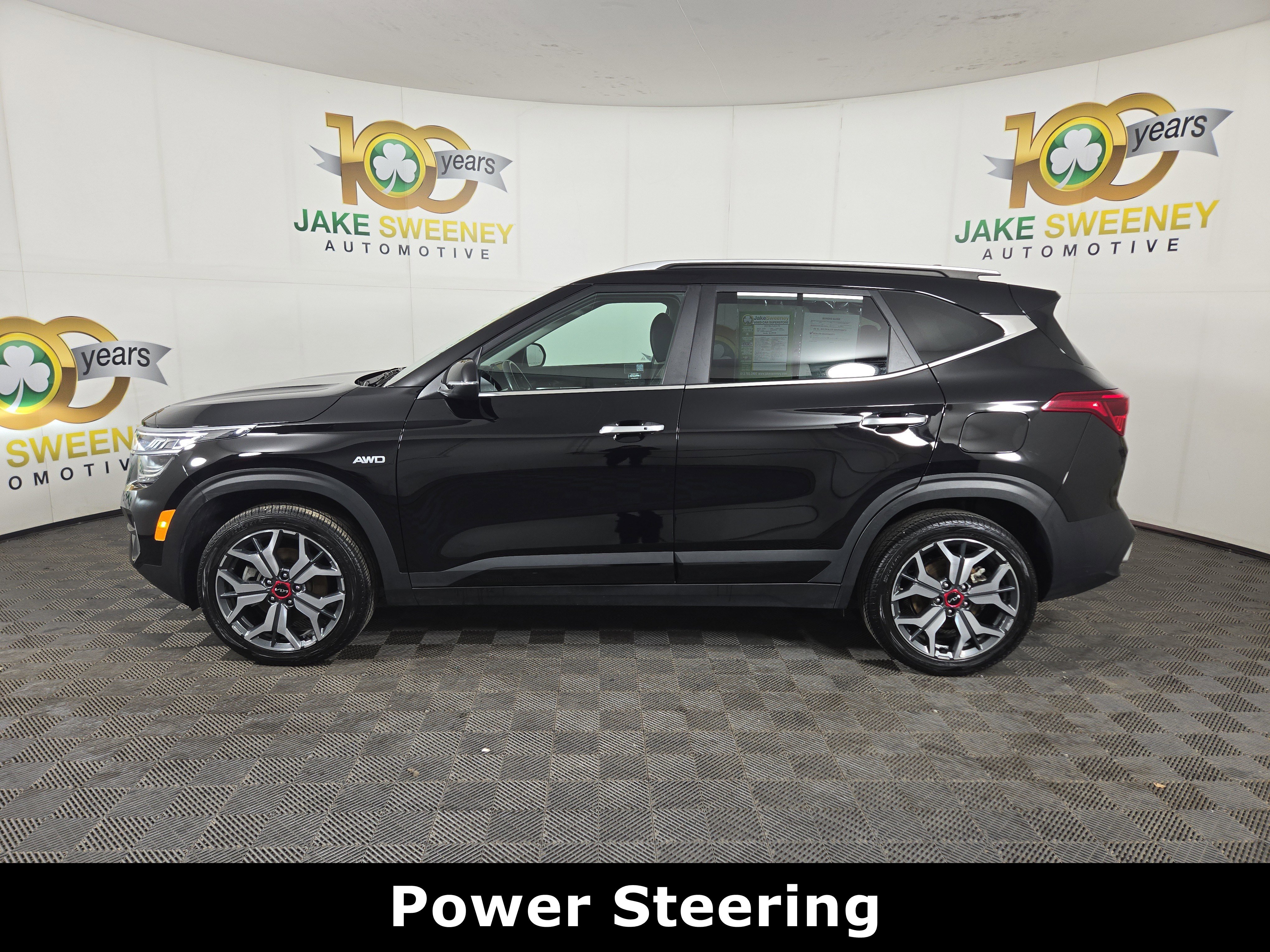 Used 2023 Kia Seltos SX w/ SX Sunroof Package image 4