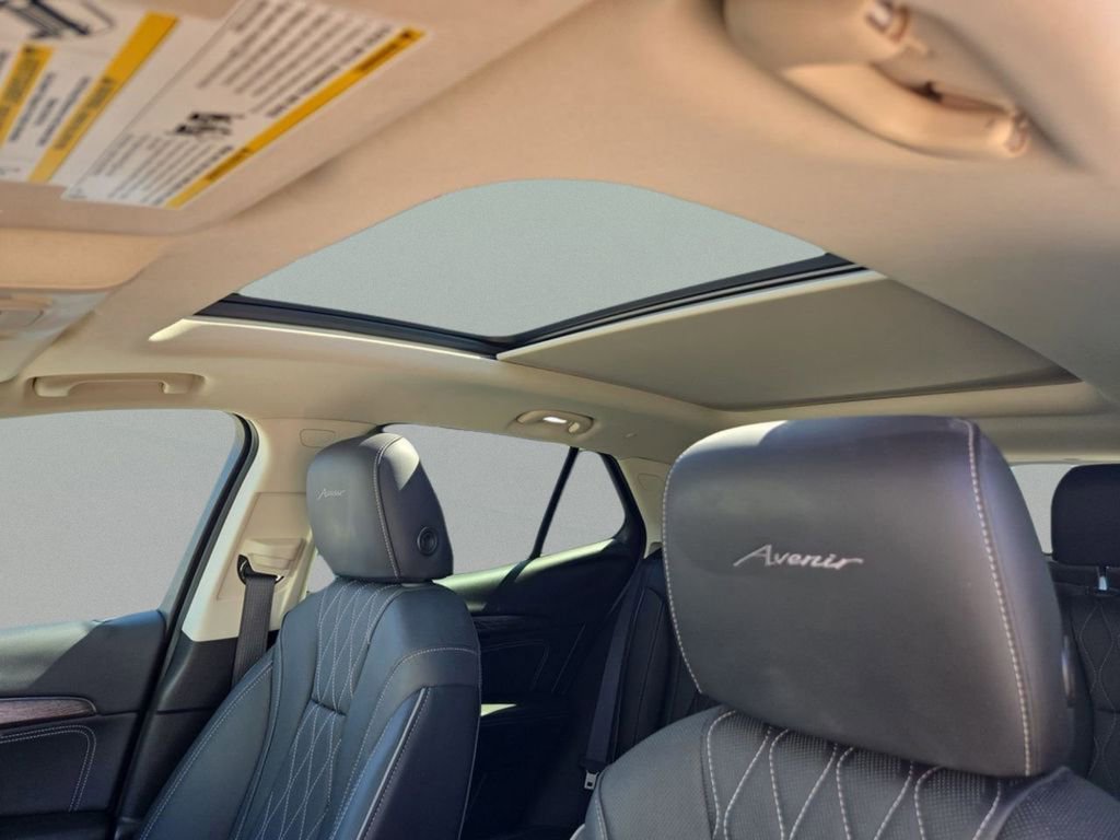 Used 2023 Buick Envision Avenir image 15