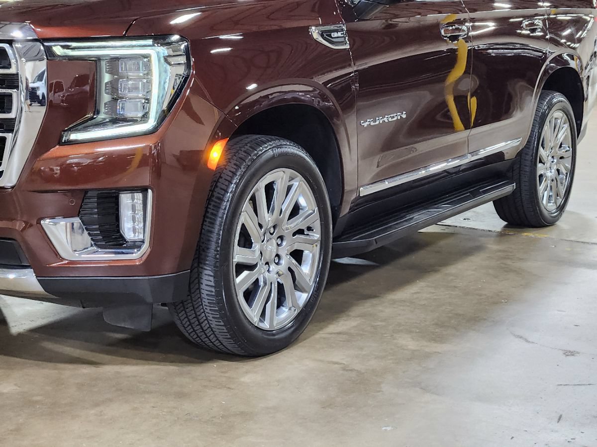 Used 2022 GMC Yukon SLT w/ SLT Premium Package RWD image 17