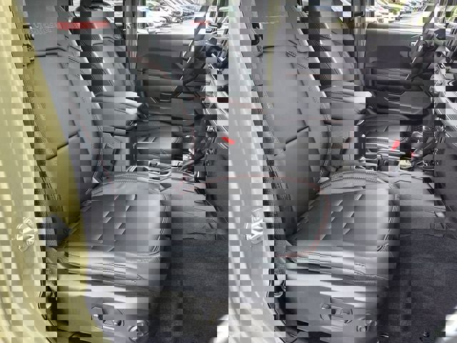 Used 2025 Jeep Wrangler Unlimited Rubicon w/ Safety Group image 22