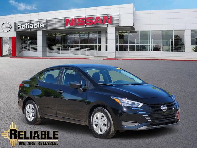 Certified 2025 Nissan Versa S w/ Trunk Package image 1