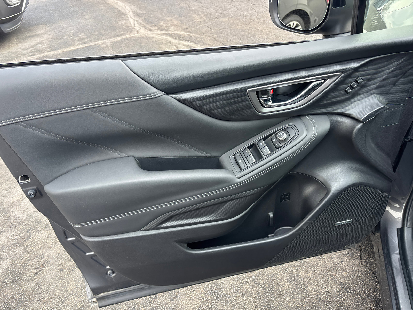 Used 2022 Subaru Forester Touring image 11