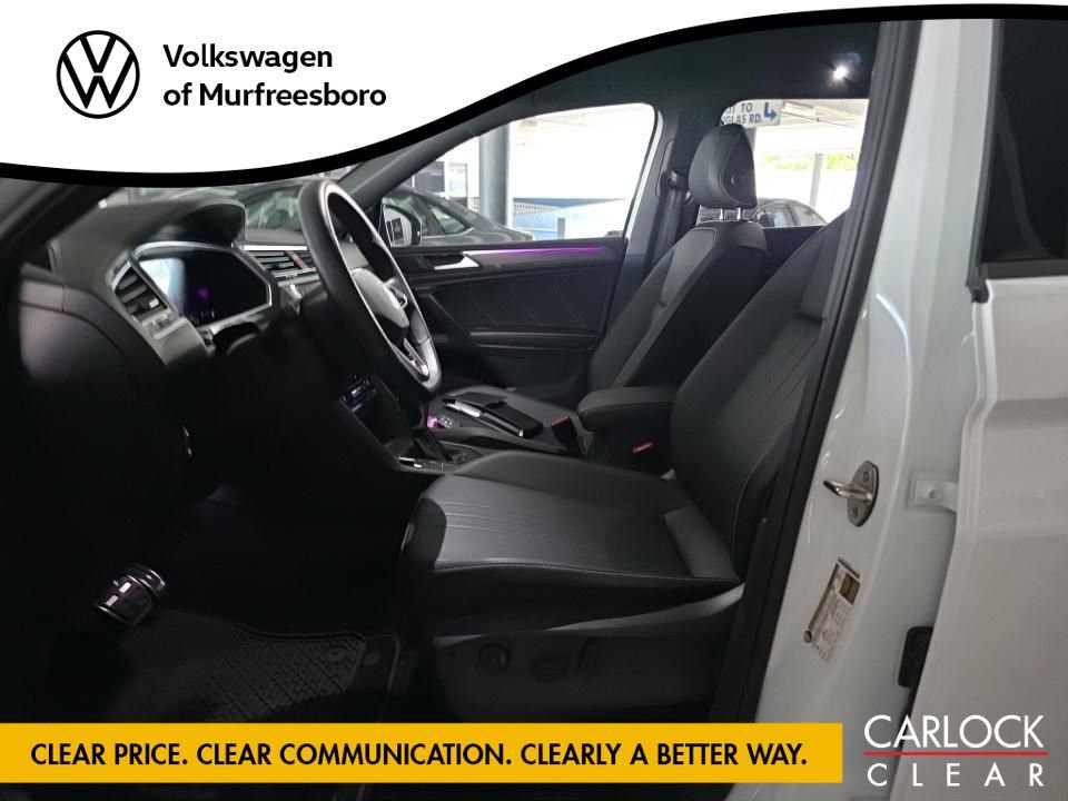 Used 2023 Volkswagen Tiguan SE R-Line FWD image 6