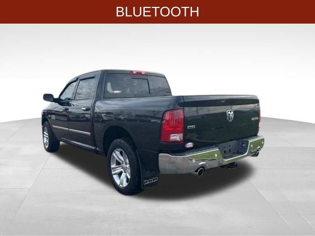 Used 2017 RAM 1500 Classic SLT w/ SLT Plus D￩cor Group image 5