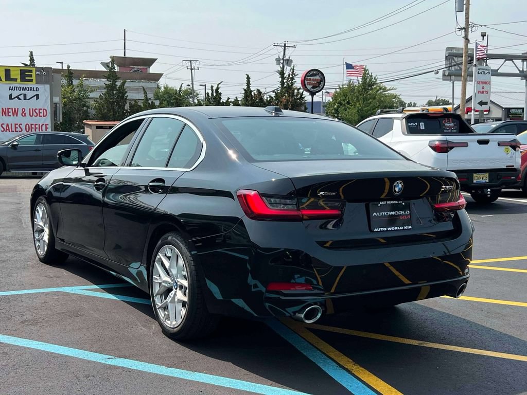 Used 2026 BMW 330i xDrive Sedan AWD/4WD image 7