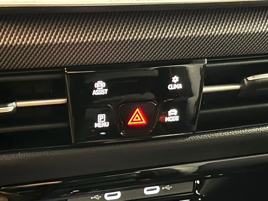 New 2026 Volkswagen GTI SE image 11