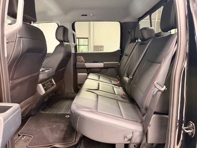 Used 2023 Ford F250 Lariat w/ Lariat Ultimate Package AWD/4WD image 23