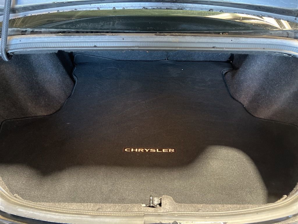 Used 2014 Chrysler 200 Limited w/ 200 S V6 Premium Group image 7