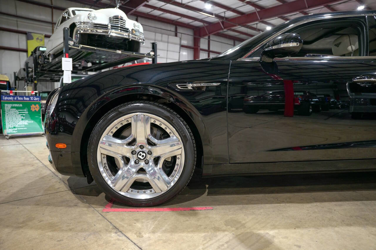 Used 2014 Bentley Flying Spur W12 image 3
