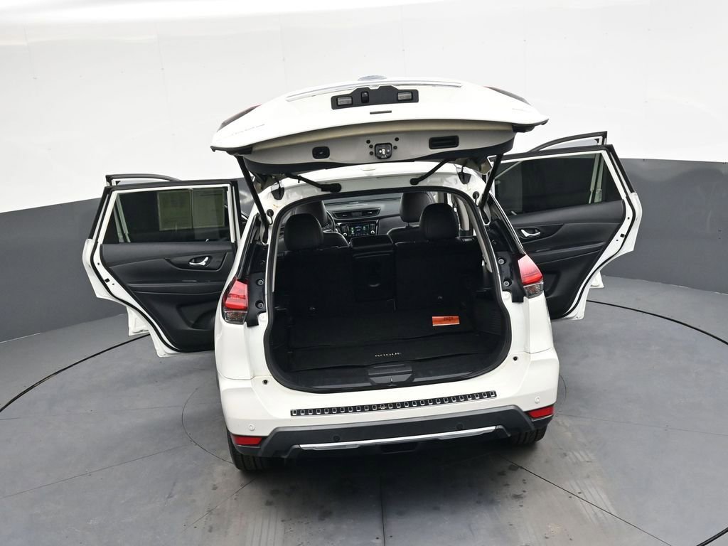 Used 2020 Nissan Rogue SL w/ Premium Package image 46