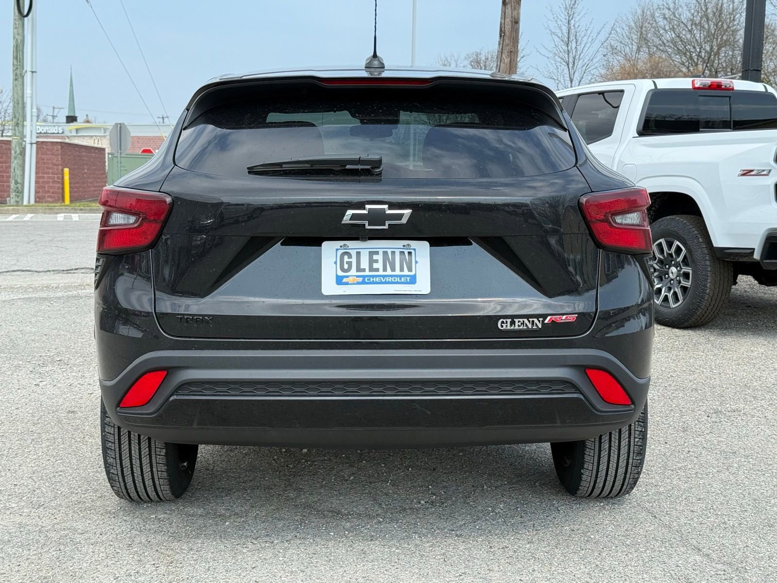 New 2026 Chevrolet Trax RS w/ Sunroof Package FWD image 8