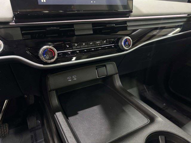 Used 2024 Honda Prologue Touring image 24