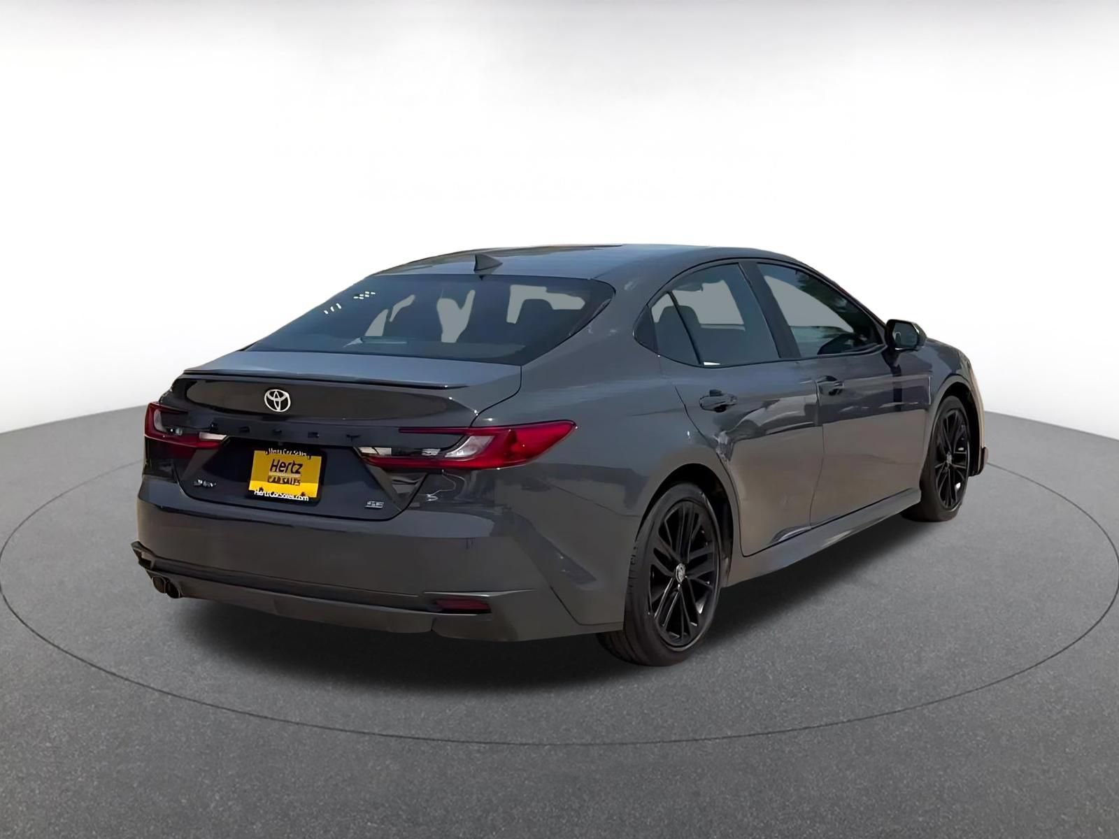Used 2026 Toyota Camry SE FWD image 14