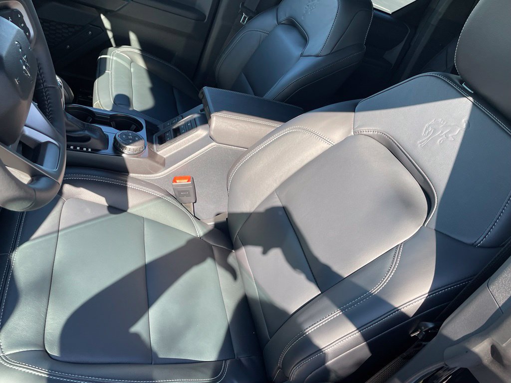 New 2026 Ford Bronco Outer Banks w/ Sasquatch Package AWD/4WD image 9