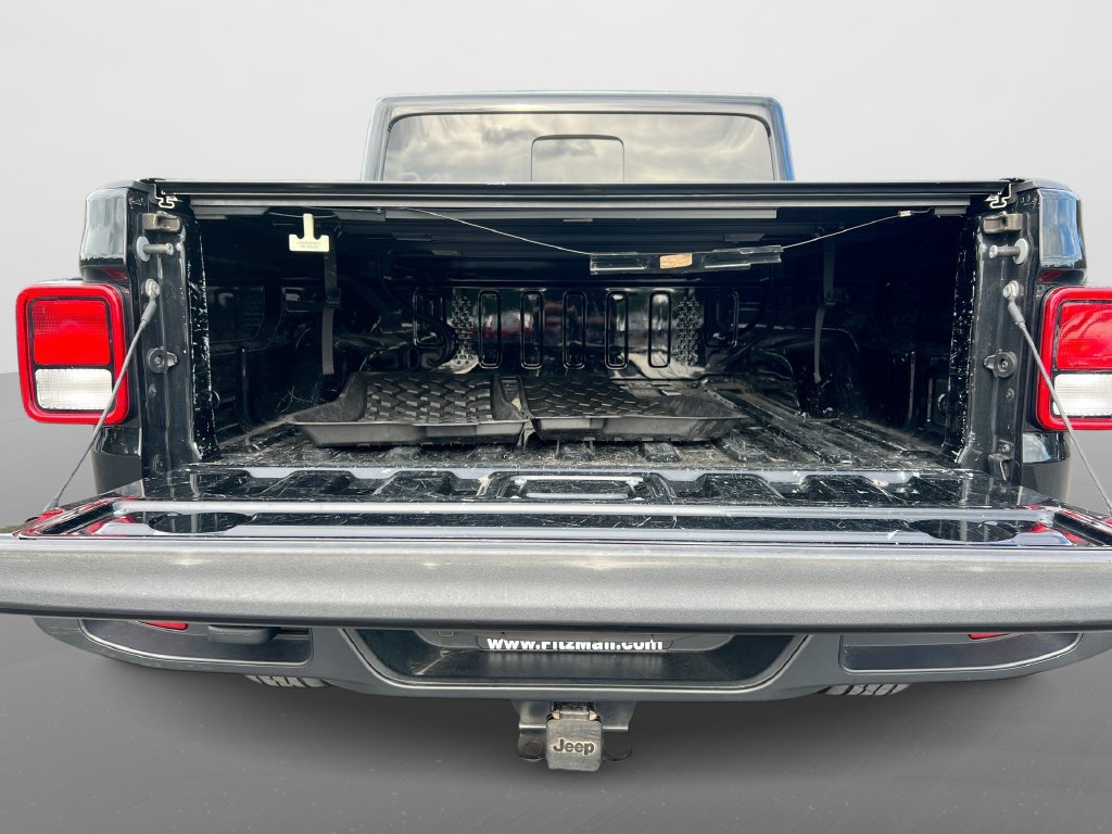 Used 2022 Jeep Gladiator Overland w/ Popular Equipment Package AWD/4WD image 25