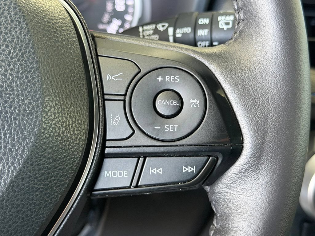 Certified 2022 Toyota RAV4 SE w/ Convenience Package AWD/4WD image 26