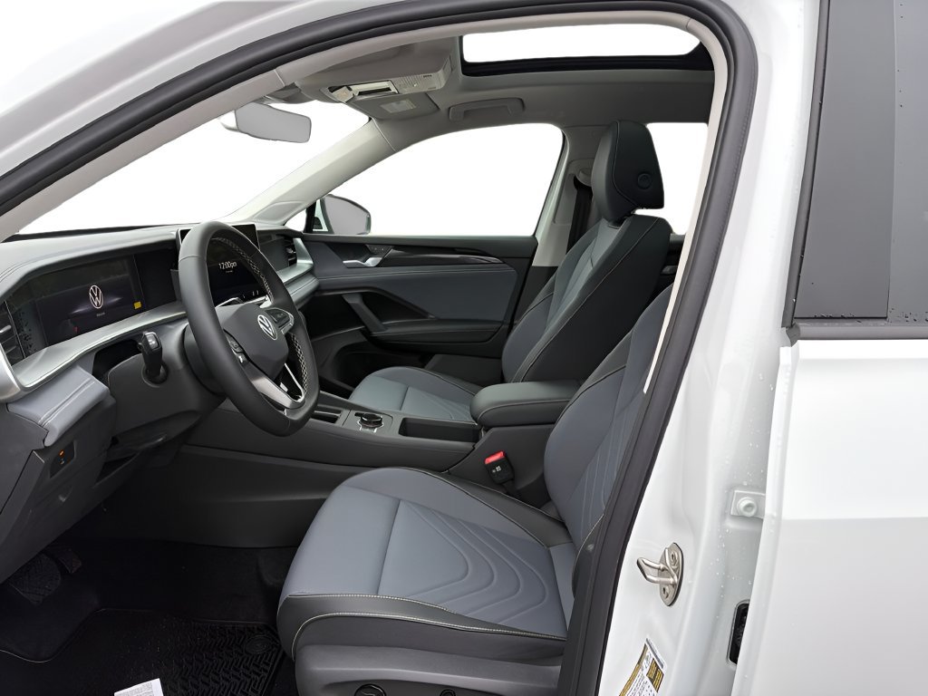 New 2026 Volkswagen Tiguan SE AWD/4WD image 14