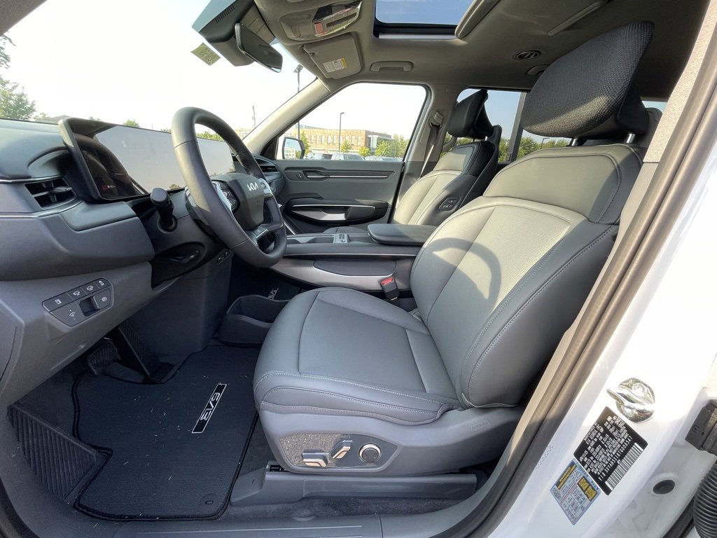 New 2026 Kia EV9 Light image 23