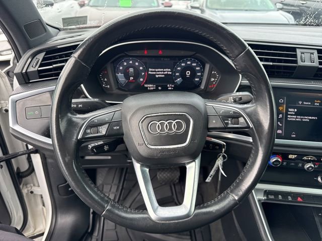 Used 2020 Audi Q3 2.0T Premium image 16