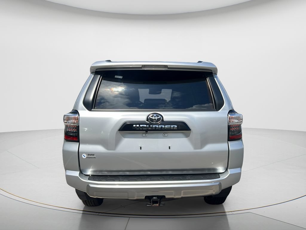 Used 2023 Toyota 4Runner TRD Off-Road Premium w/ Moonroof Package AWD/4WD image 6