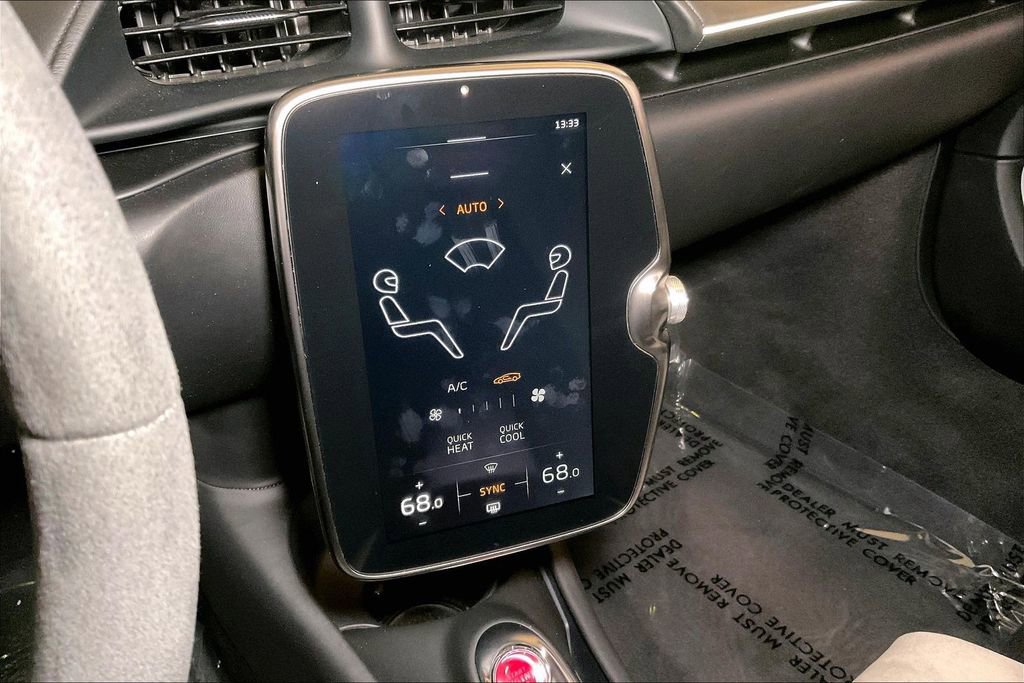 Used 2023 McLaren Artura image 33