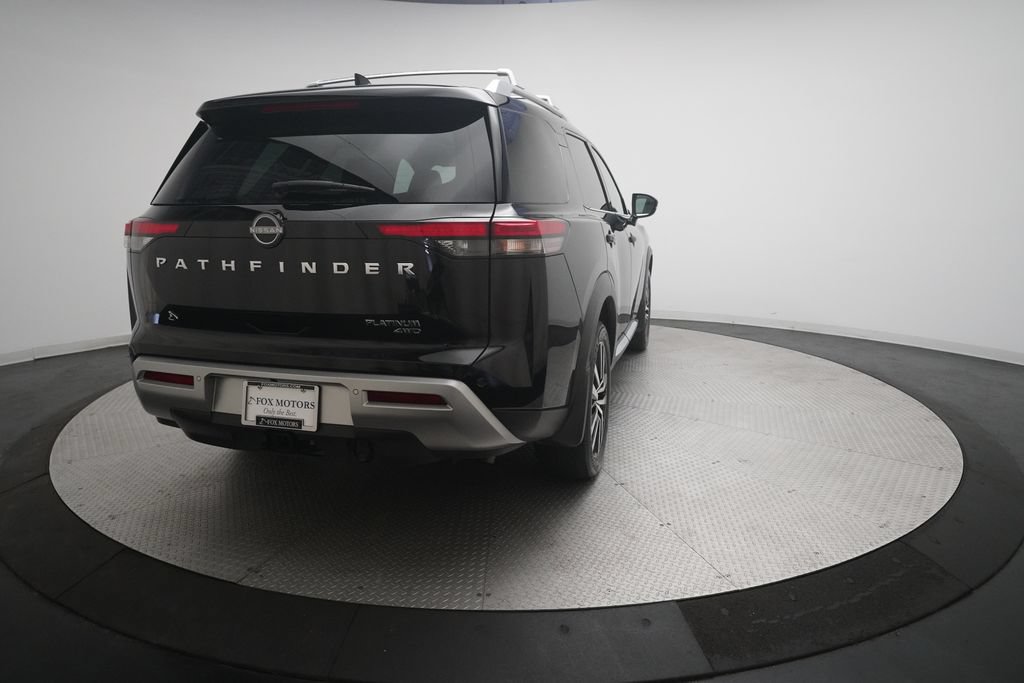 Used 2025 Nissan Pathfinder Platinum AWD/4WD image 13