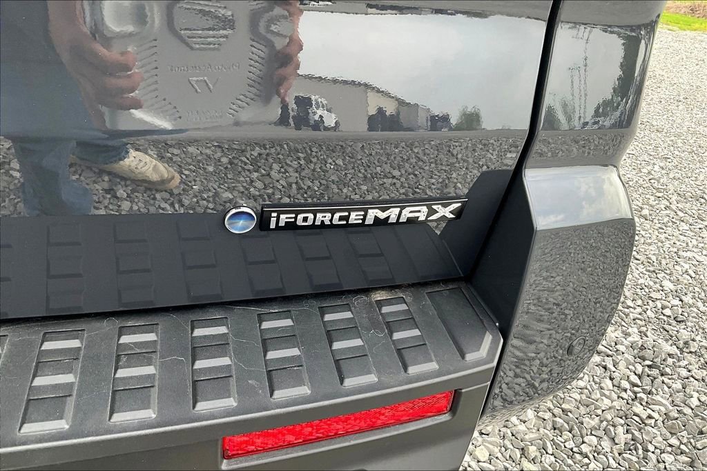 Used 2025 Toyota 4Runner TRD Off-Road Premium AWD/4WD image 25