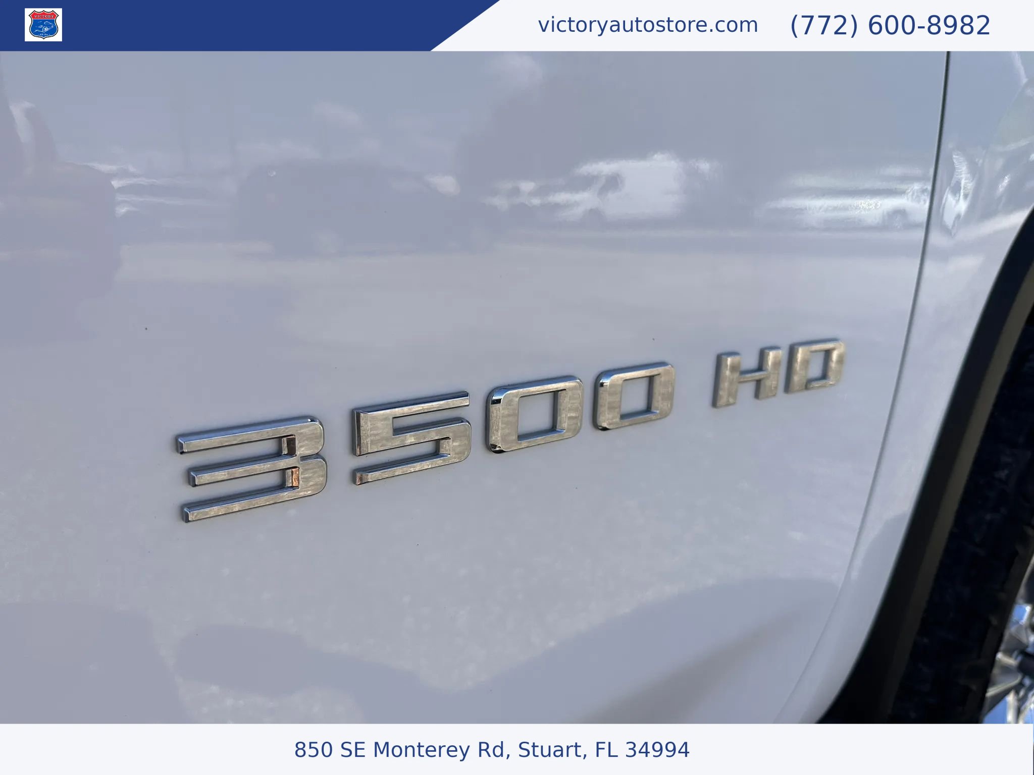 Used 2020 Chevrolet Silverado 3500 High Country w/ Technology Package AWD/4WD image 11