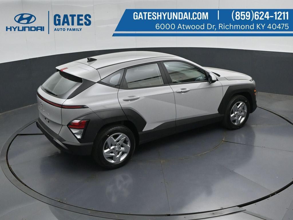 New 2027 Hyundai Kona SE FWD image 44