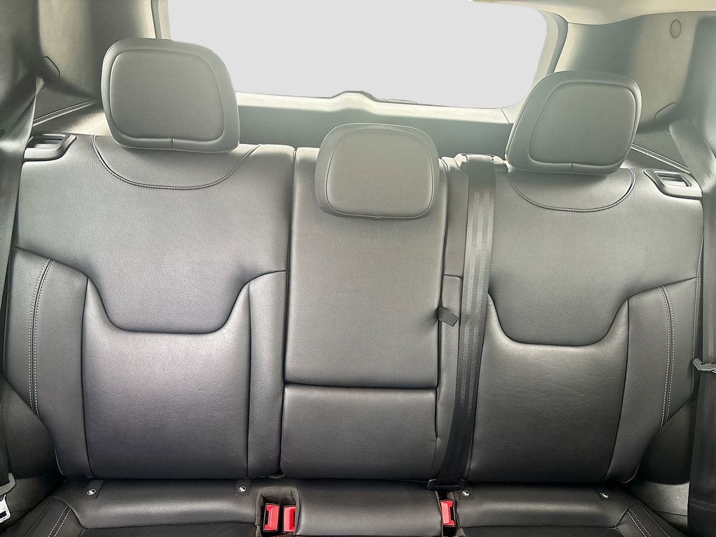 Used 2018 Jeep Renegade Limited FWD image 20