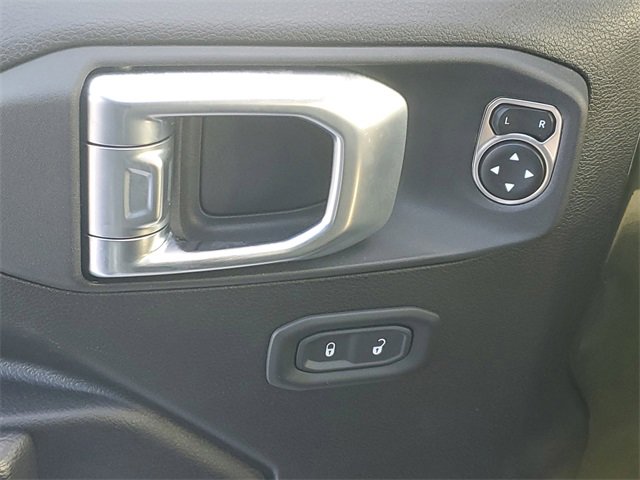 Certified 2023 Jeep Gladiator Sport image 17