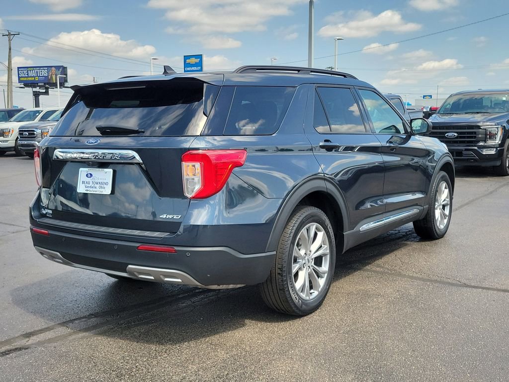Certified 2023 Ford Explorer XLT w/ Equipment Group 202A AWD/4WD image 4