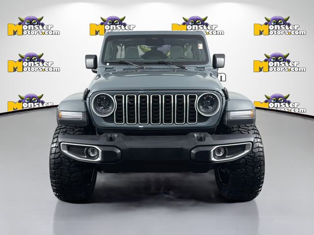 Used 2025 Jeep Wrangler Unlimited Sahara w/ Safety Group image 2