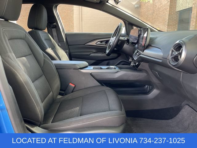 Certified 2025 Chevrolet Equinox EV LT w/ Comfort Package FWD image 26