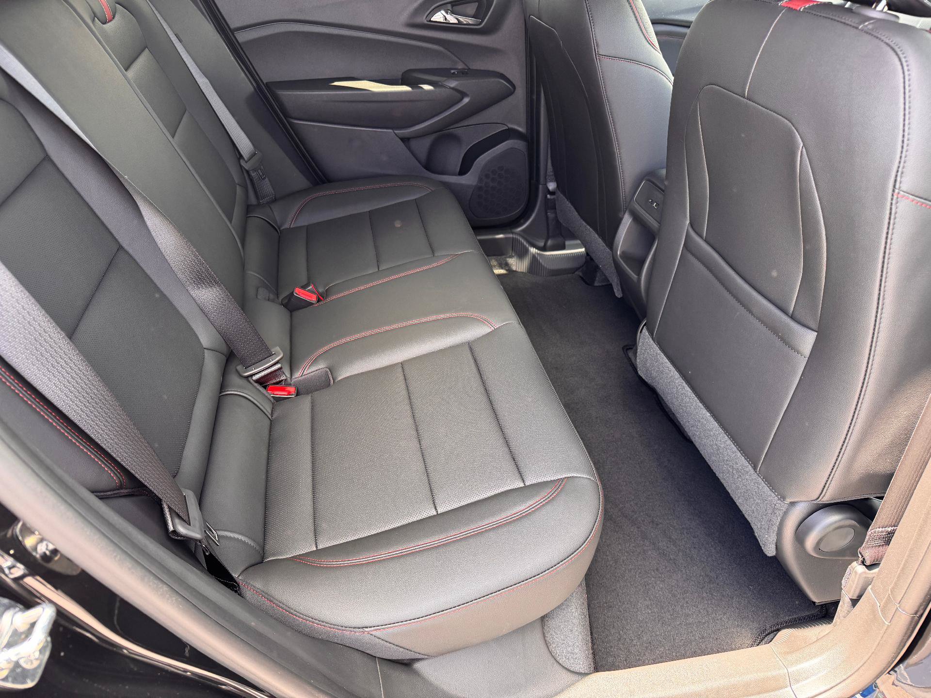 New 2026 Chevrolet Trax RS w/ Driver Confidence Package FWD image 20