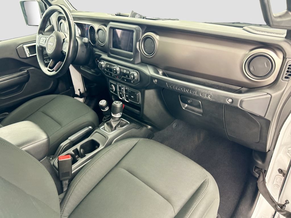 Used 2020 Jeep Wrangler Unlimited Sport S AWD/4WD image 16