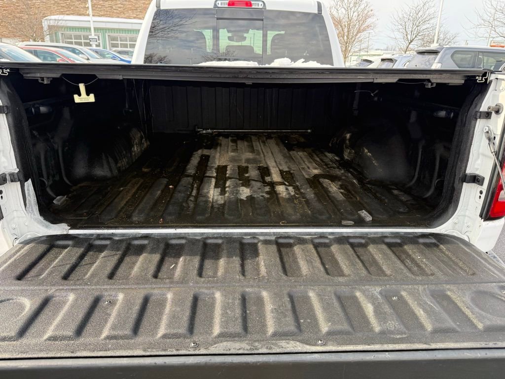 Used 2021 RAM 1500 Big Horn w/ Built-to-serve Edition image 16