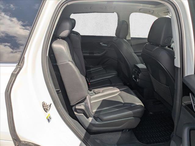 Used 2017 Audi Q7 3.0T Premium Plus image 18