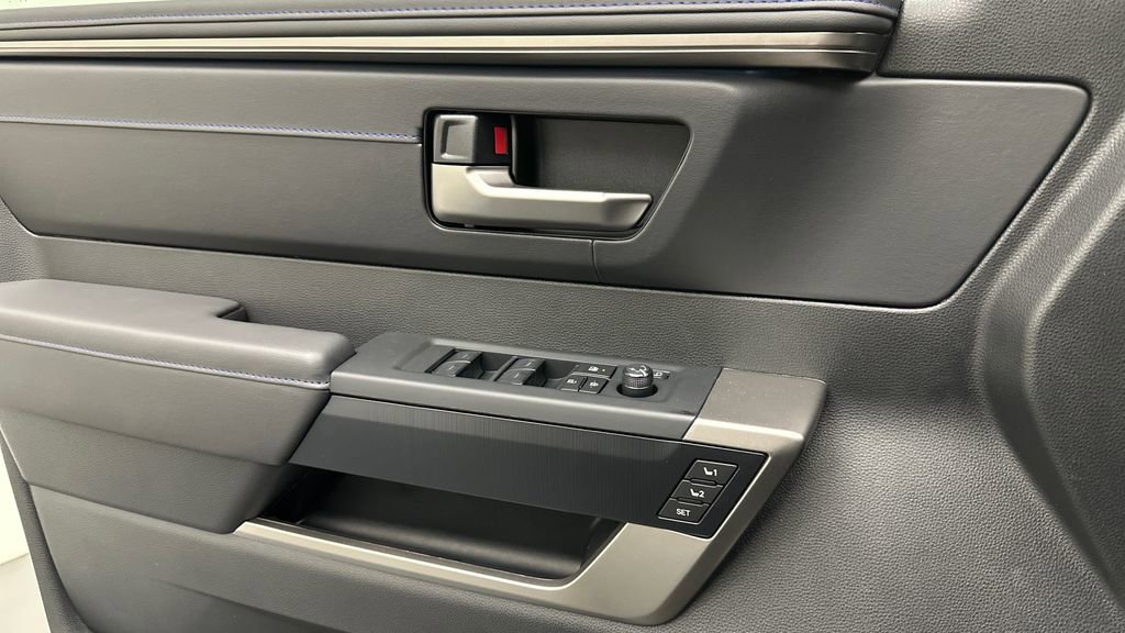 New 2026 Toyota Tundra Platinum AWD/4WD image 17