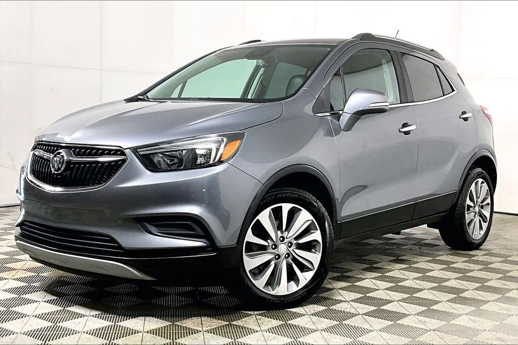 Used 2019 Buick Encore Preferred FWD image 2