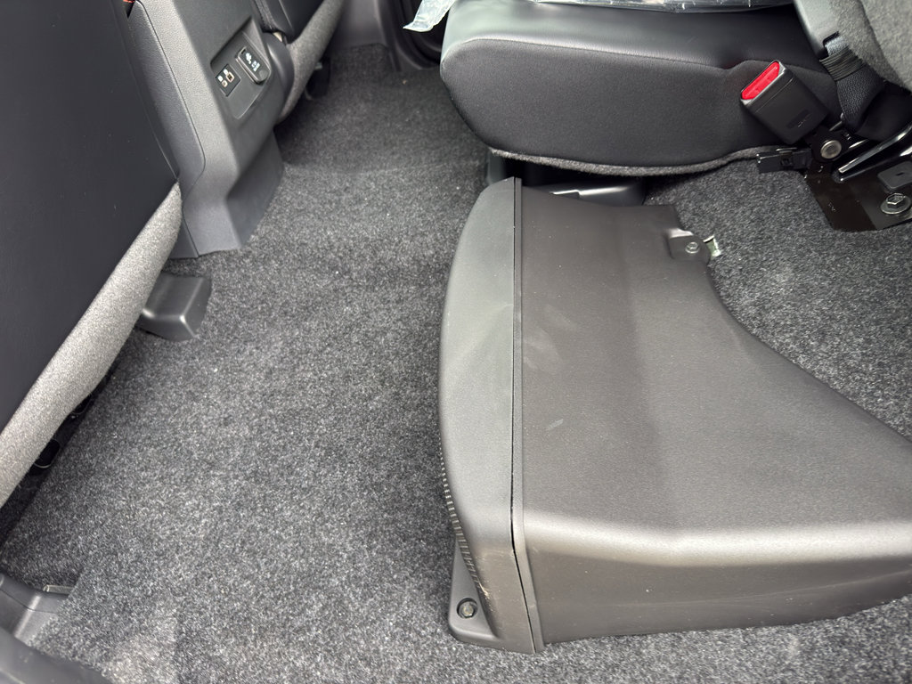 New 2026 Nissan Frontier PRO-4X AWD/4WD image 36