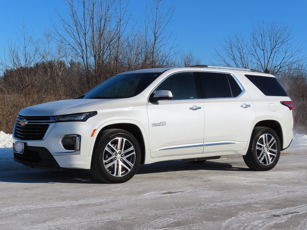 Certified 2022 Chevrolet Traverse High Country w/ LPO, Floor Liner Package image 24