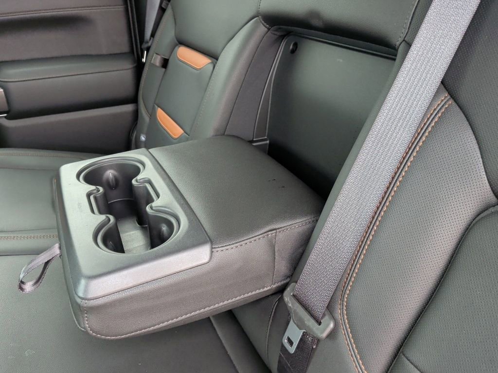 Used 2021 GMC Sierra 1500 AT4 w/ Technology Package image 40